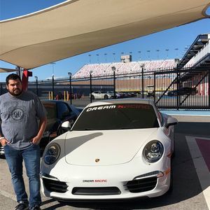 Meet your Posher, Eric